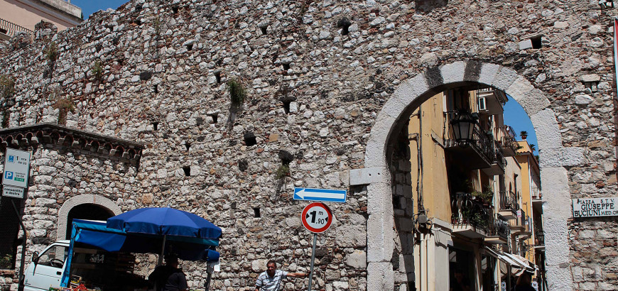 View of Porta Catania