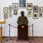 Statue of the composer