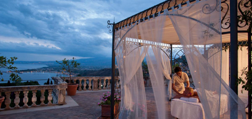 Time of relax at the Grand Hotel Timeo