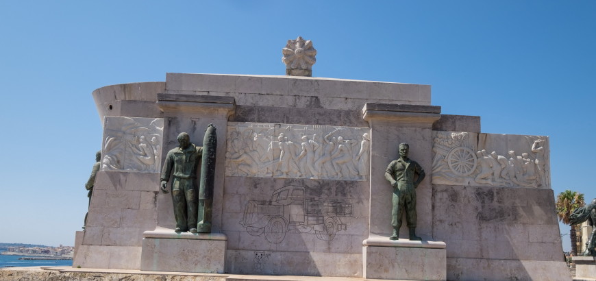 Il monumento ai caduti