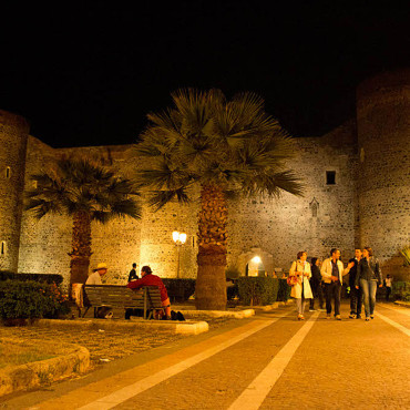Il Castello Ursino di notte
