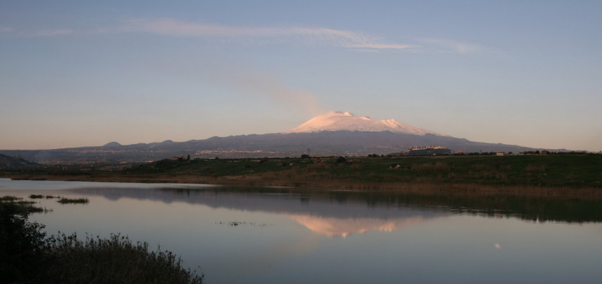 Etna vista dal Simeto