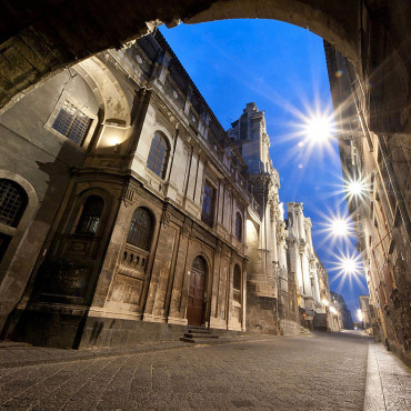 Via Crociferi