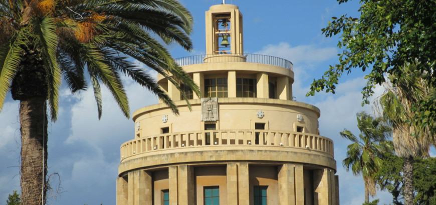 The pantheon viewed from the Foro Siracusano
