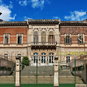 Facciata di Villa Manganelli