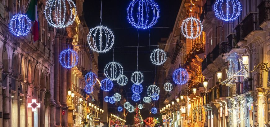Aria di festa nel centro storico