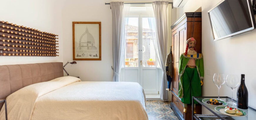 Room of Sicilianinsta rooms