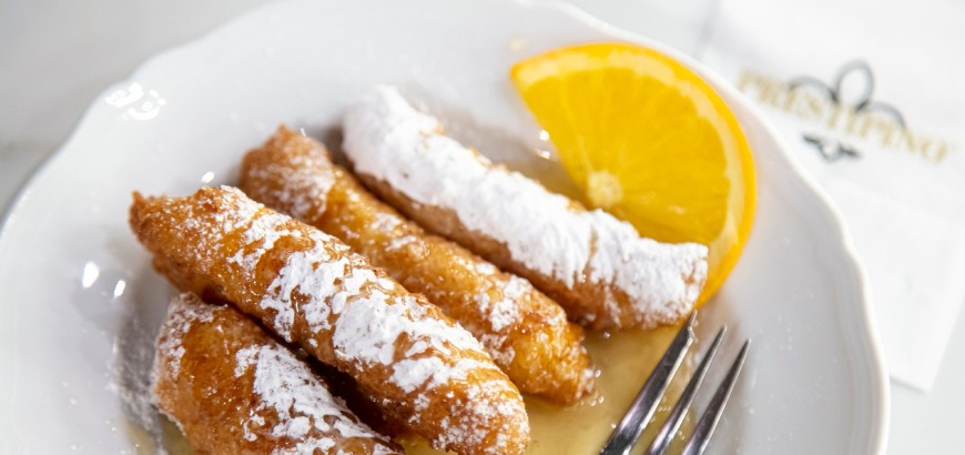 Crispelle di riso con miele e arancia